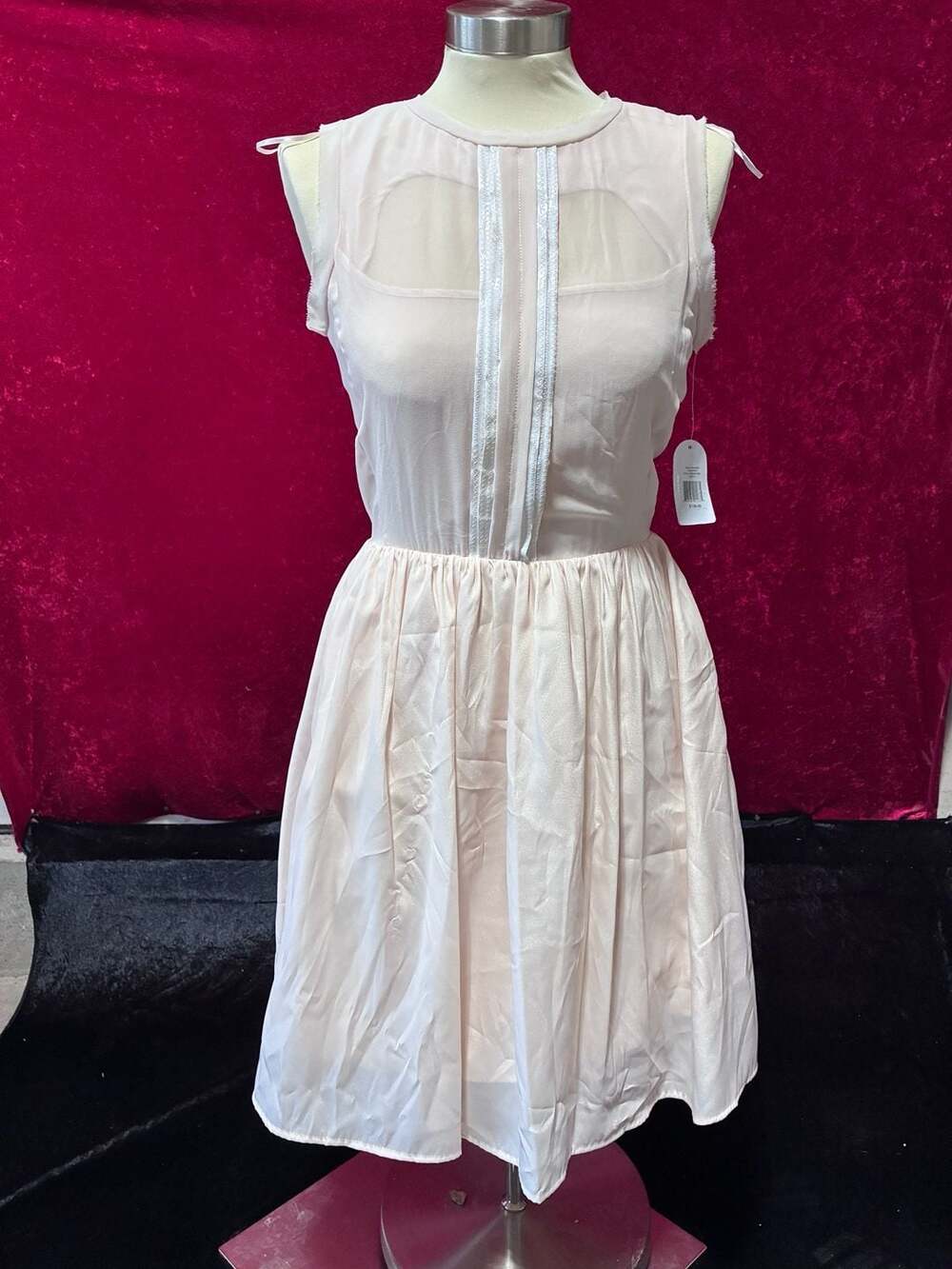 Jessica Simpson Cream Pink Sleeveless Chiffon Fit Flare Dress Sz 4